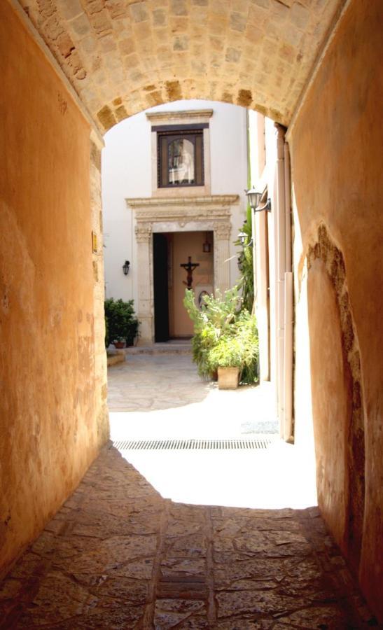 St. Francis Apartment Chania  Exterior photo